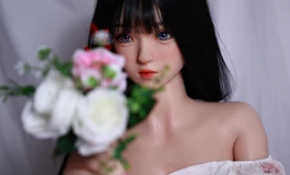 花与发梢的红
